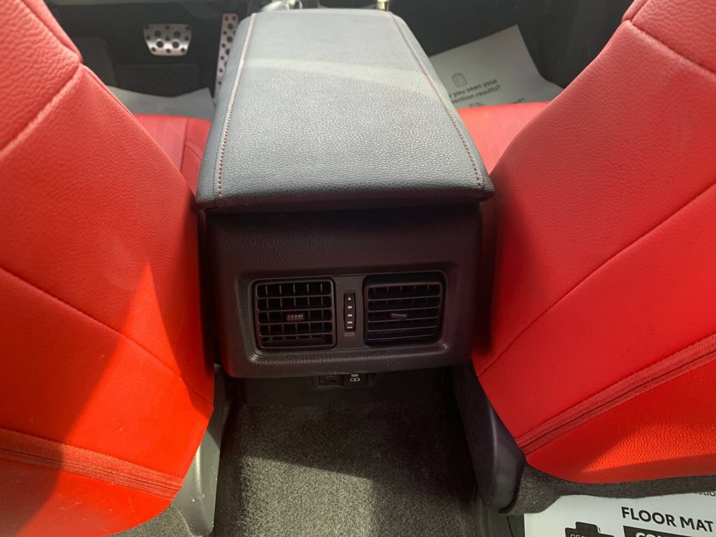 Used 2026 Toyota Camry XSE FWD image 15