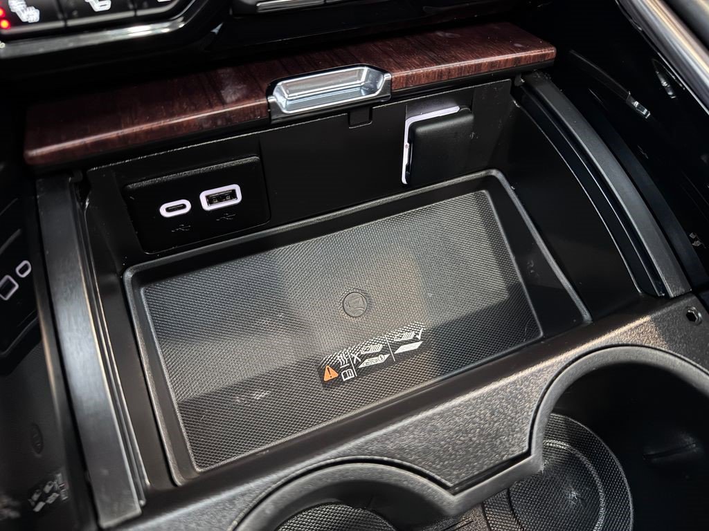 Certified 2023 GMC Yukon Denali Ultimate image 28