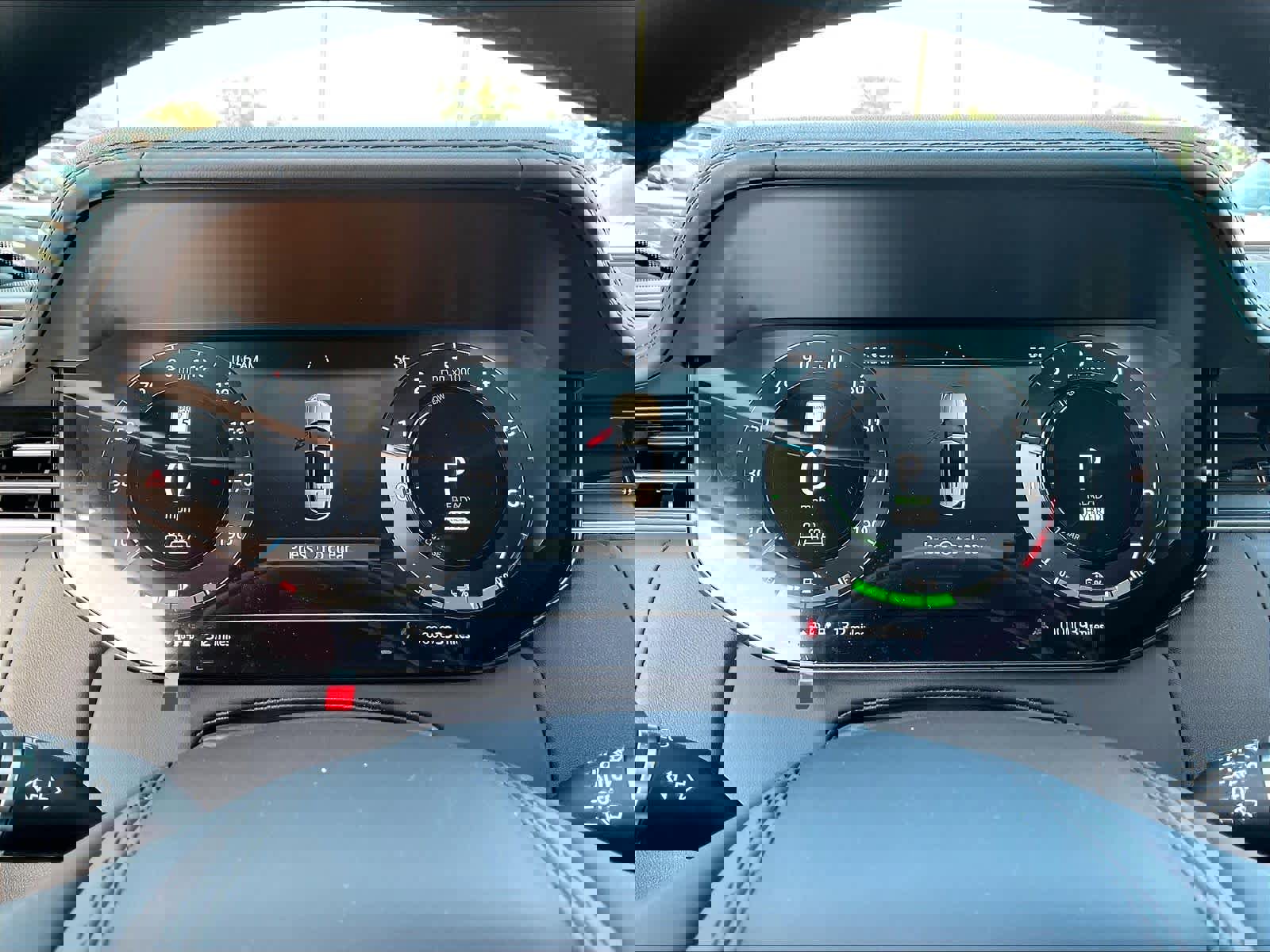 New 2025 Land Rover Range Rover SE image 19