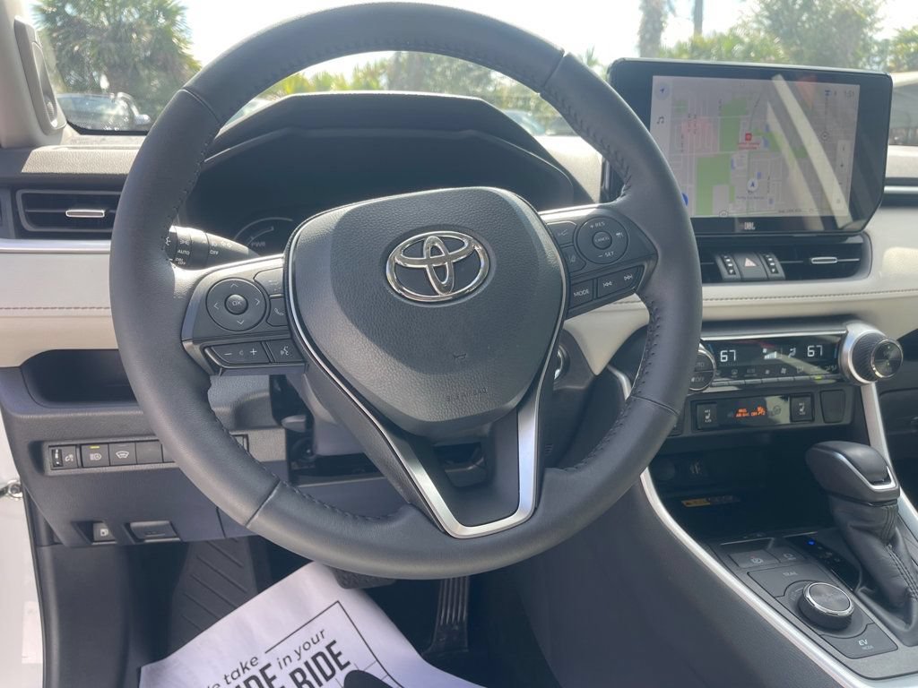 Used 2025 Toyota RAV4 XLE Premium w/ Weather Package AWD/4WD image 15