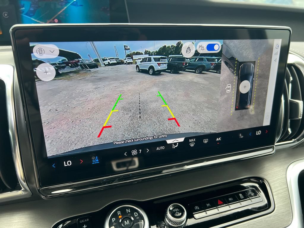 New 2026 Ford Expedition Max Platinum w/ Driver's Package AWD/4WD image 33