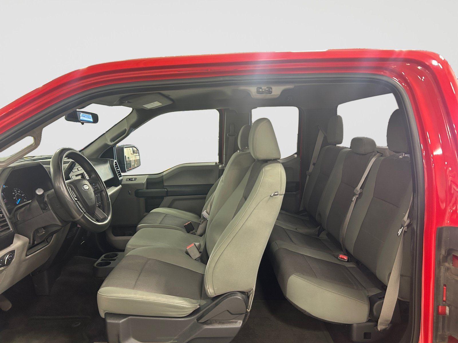 Used 2016 Ford F150 XL w/ Equipment Group 101A Mid RWD image 9