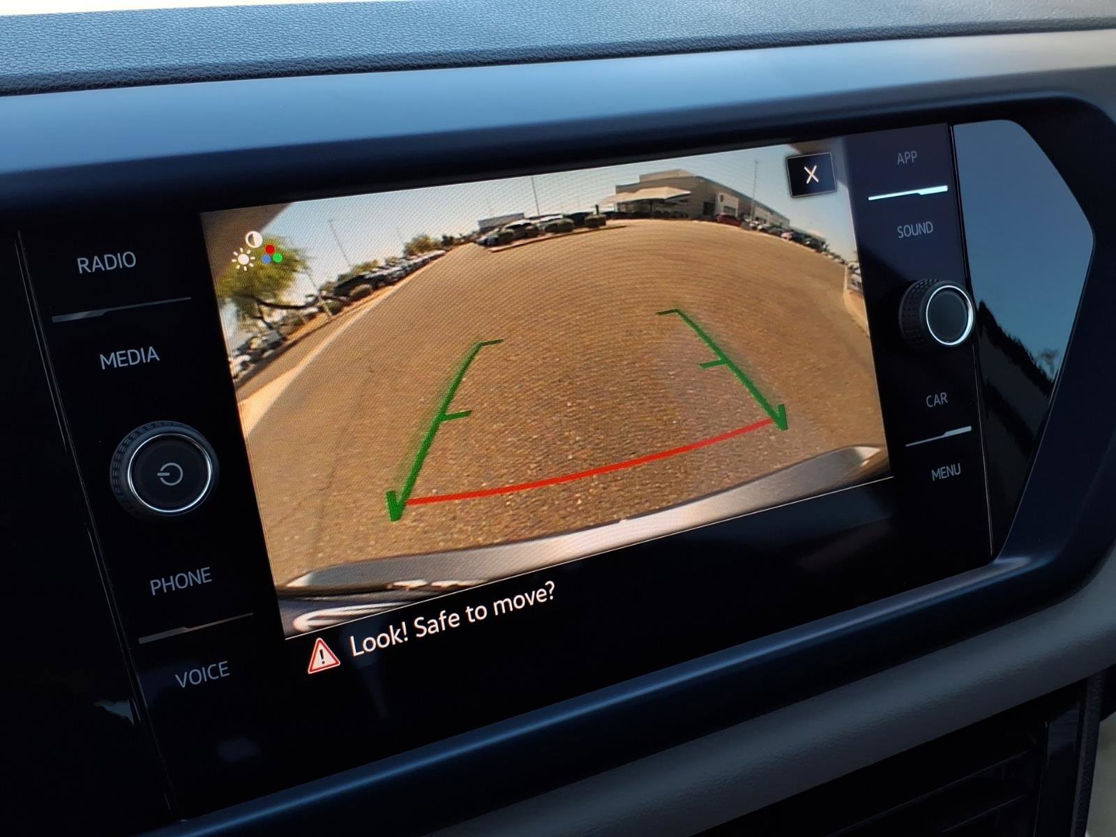 Certified 2023 Volkswagen Taos SE w/ Black Wheel Package image 29