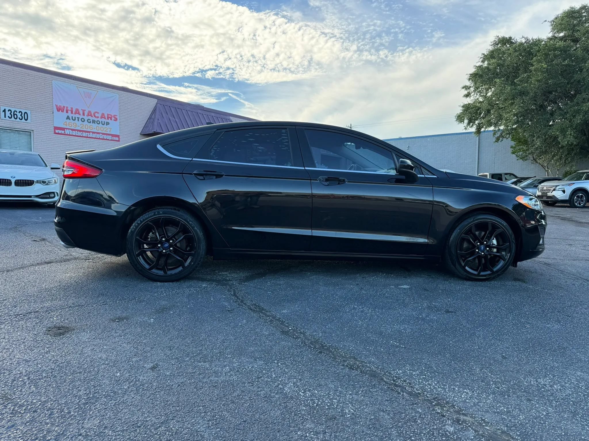 Used 2019 Ford Fusion SE w/ Equipment Group 151A FWD image 6