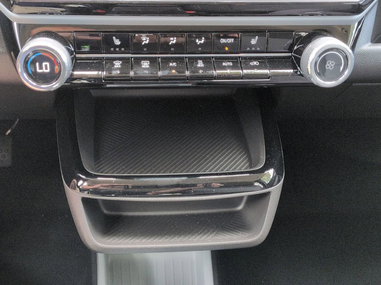 New 2027 Chevrolet Bolt LT image 18
