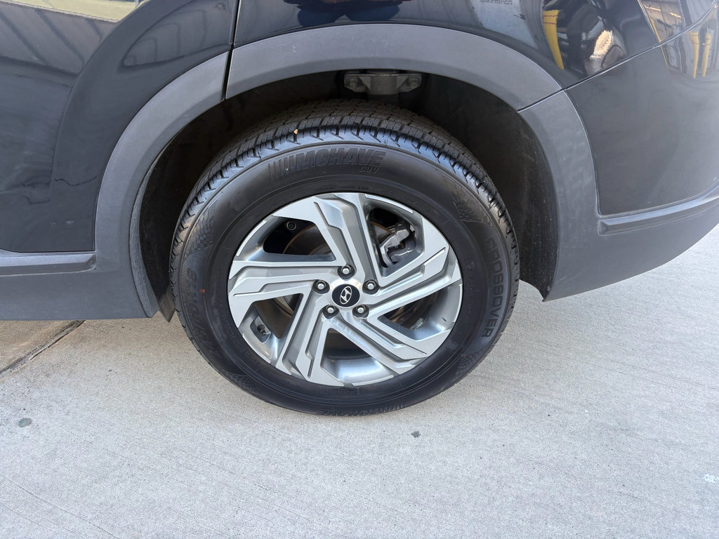 Used 2023 Hyundai Santa Fe SEL FWD image 33