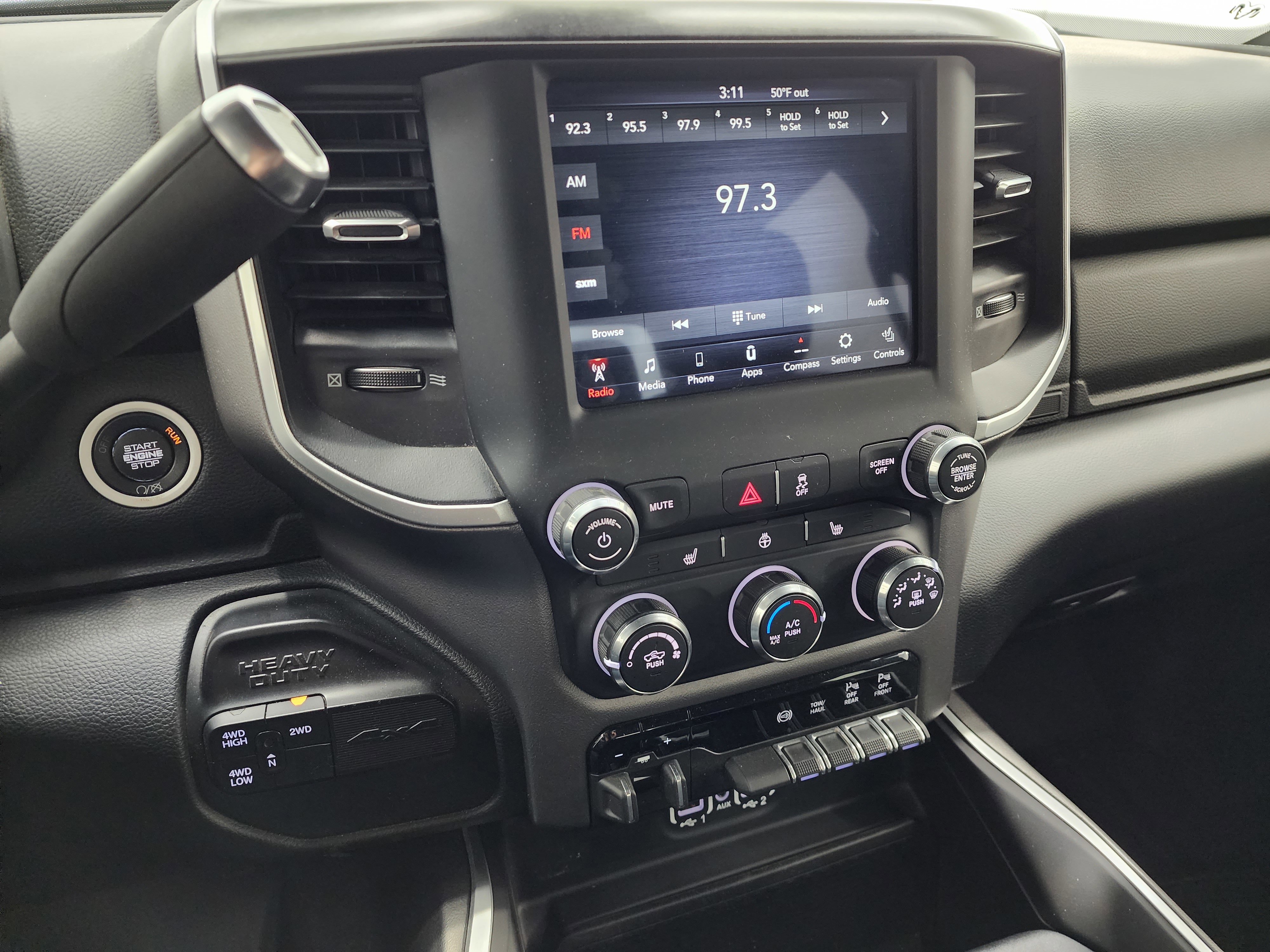 Used 2020 RAM 2500 Big Horn w/ Night Edition image 11