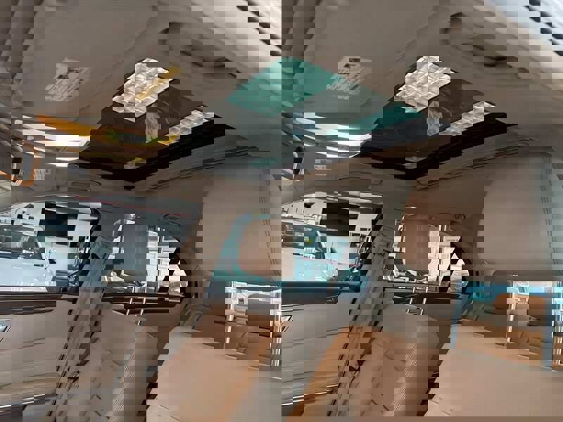 Used 2014 Mercedes-Benz E 350 4MATIC Sedan image 20