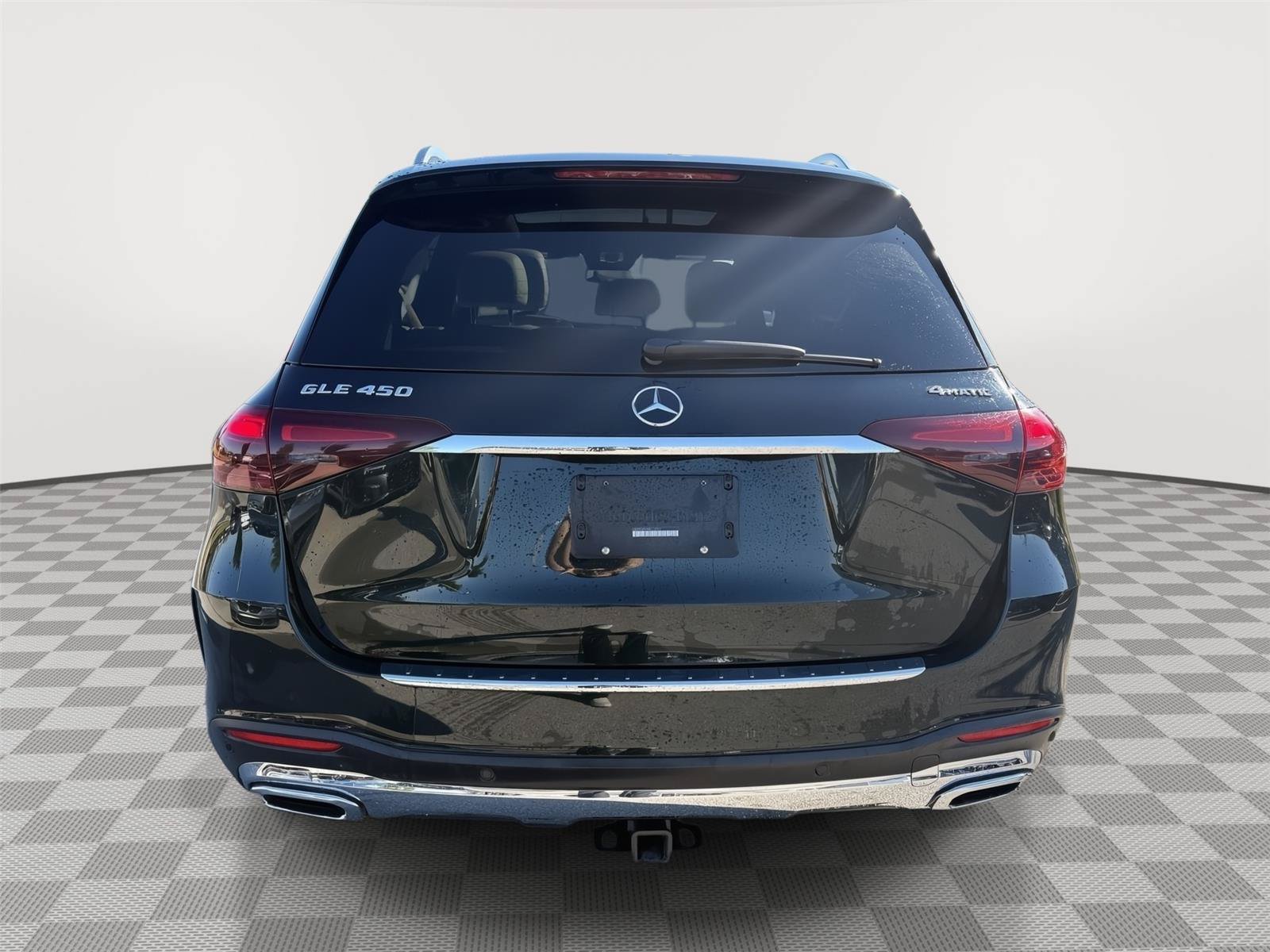 Used 2024 Mercedes-Benz GLE 450 4MATIC image 4
