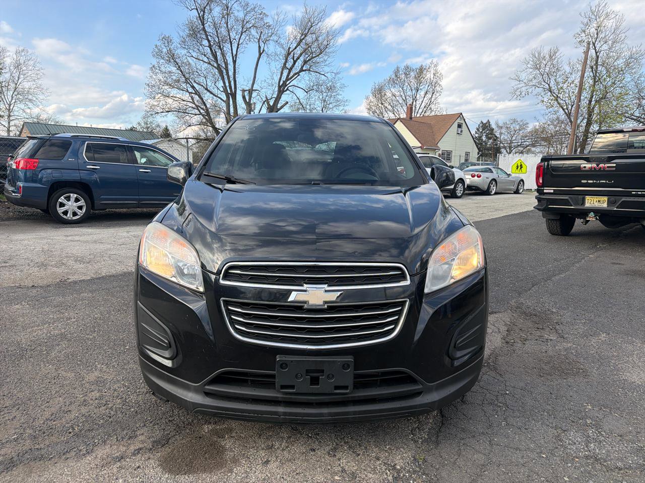 Used 2015 Chevrolet Trax LS w/ LPO, Cargo Package image 2