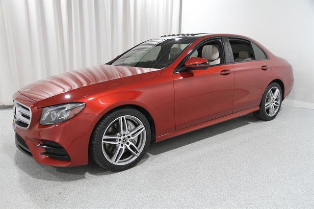 Used 2017 Mercedes-Benz E 300 4MATIC image 3