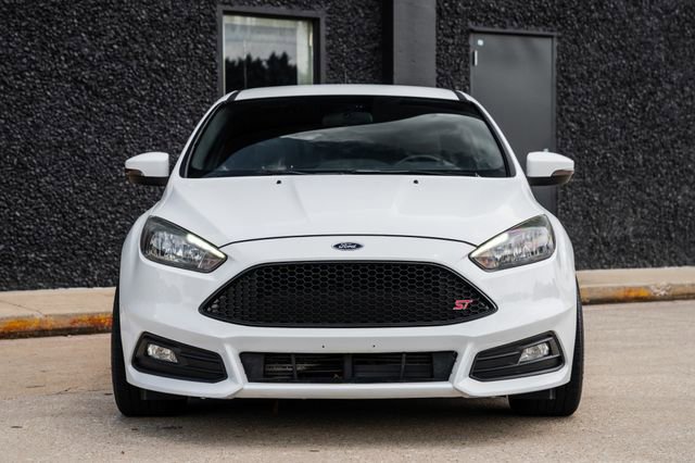 Used 2016 Ford Focus ST image 15