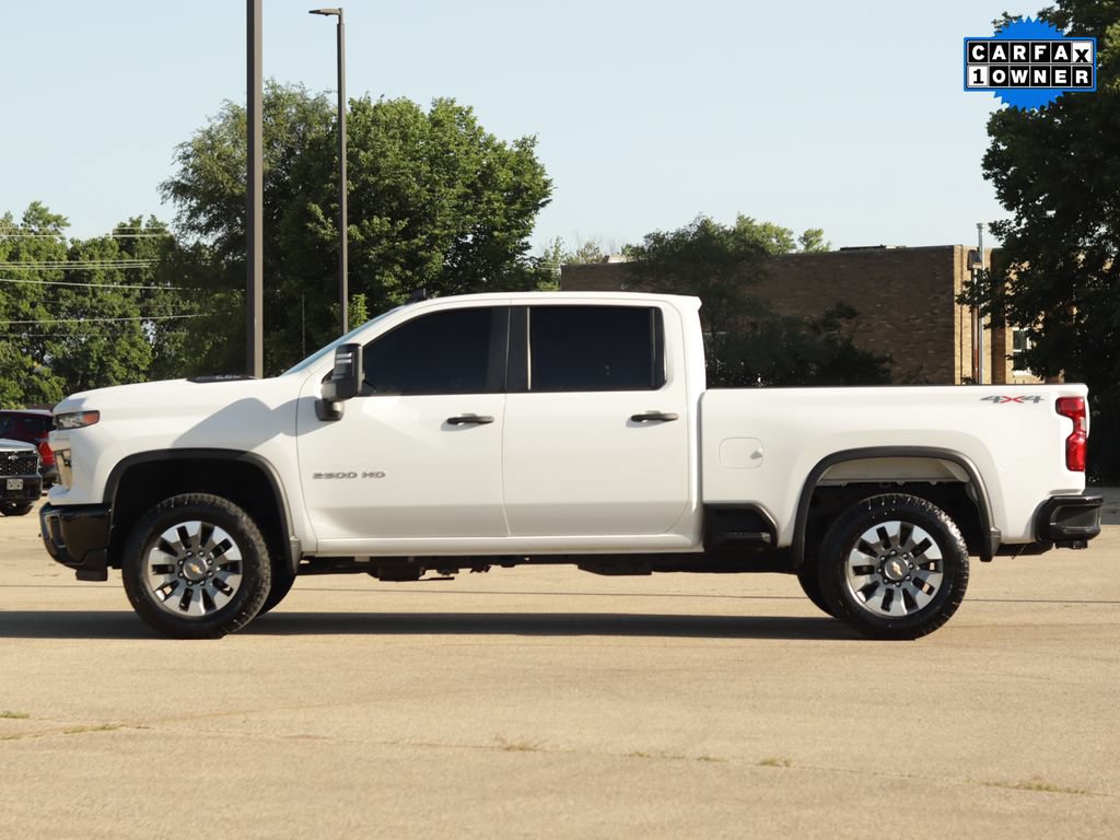 Used 2025 Chevrolet Silverado 2500 Custom w/ Custom Value Package AWD/4WD image 4