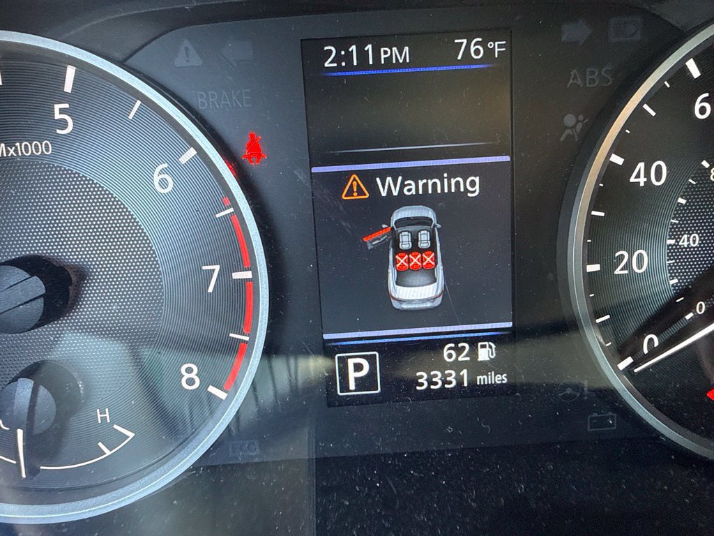 Used 2025 Nissan Sentra S w/ Trunk Package FWD image 10