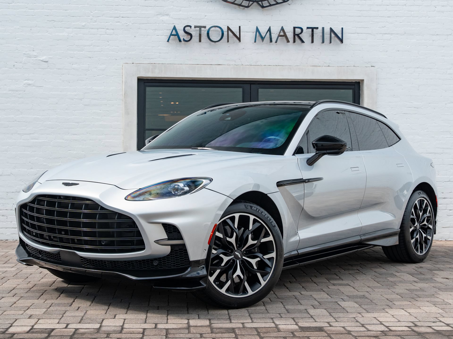 Used 2023 Aston Martin DBX 707 AWD/4WD image 20