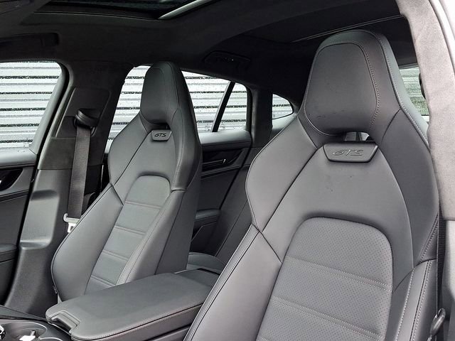 New 2026 Porsche Panamera GTS image 5