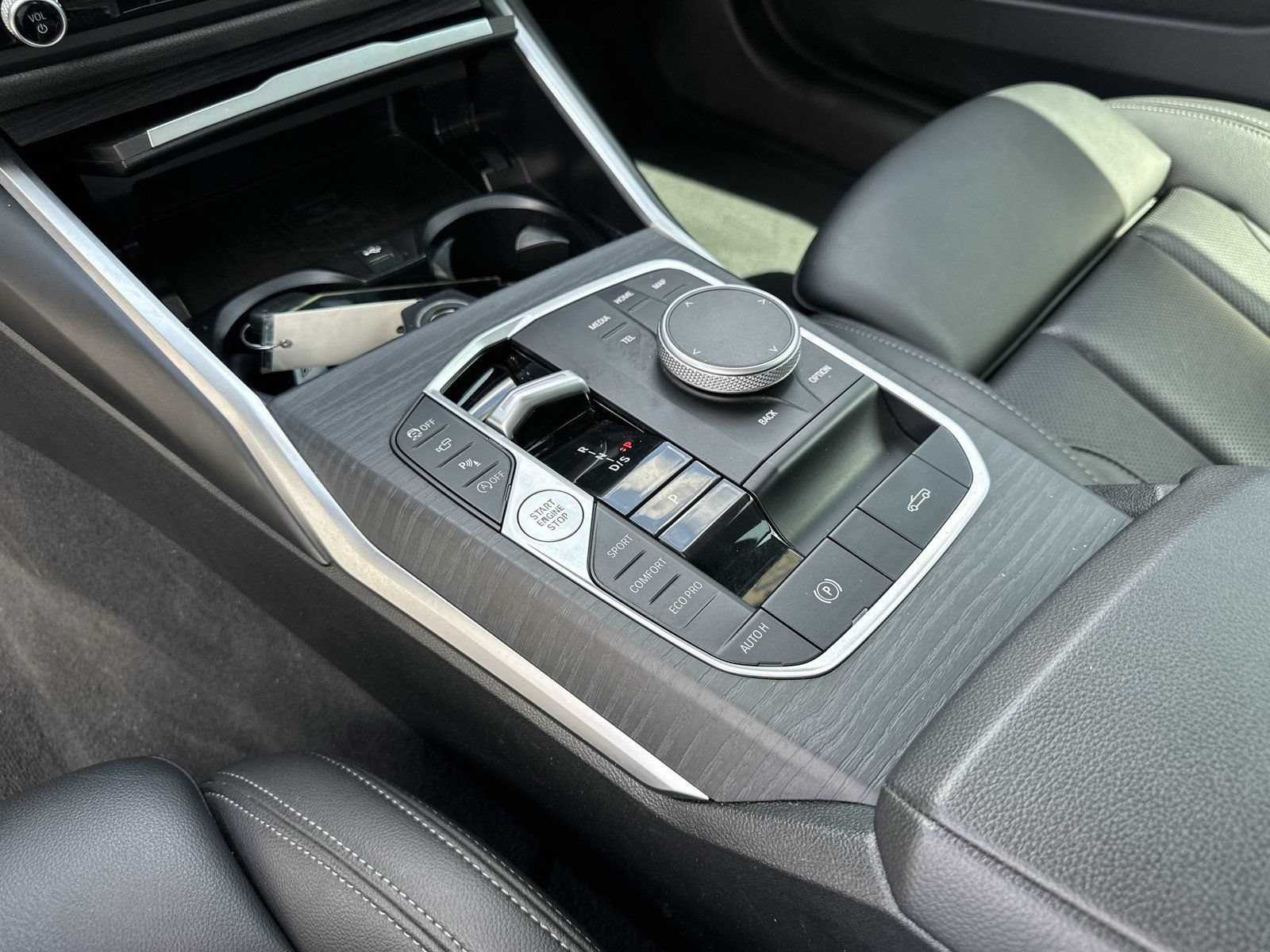 Certified 2025 BMW 430i Convertible w/ Premium Package RWD image 20