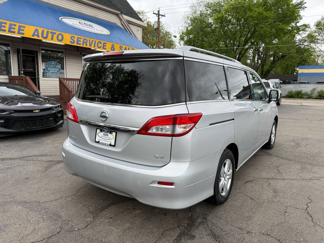 Used 2017 Nissan Quest SV image 8