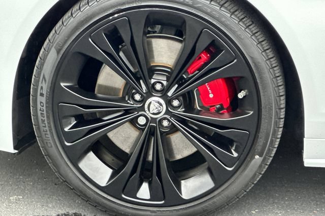 Certified 2024 Jaguar XF R-Dynamic SE AWD/4WD image 24
