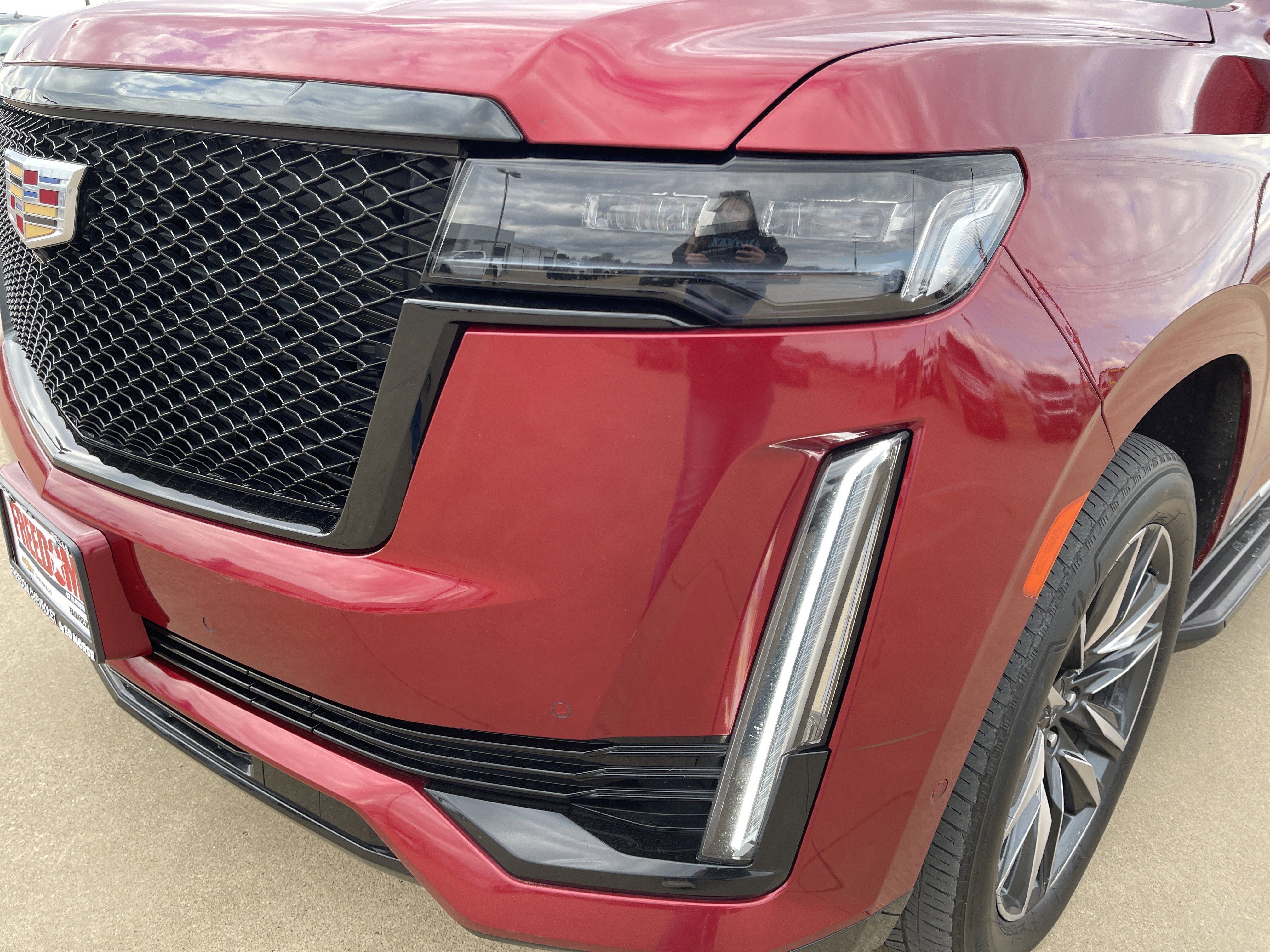 Used 2022 Cadillac Escalade Sport w/ Touring Package image 10