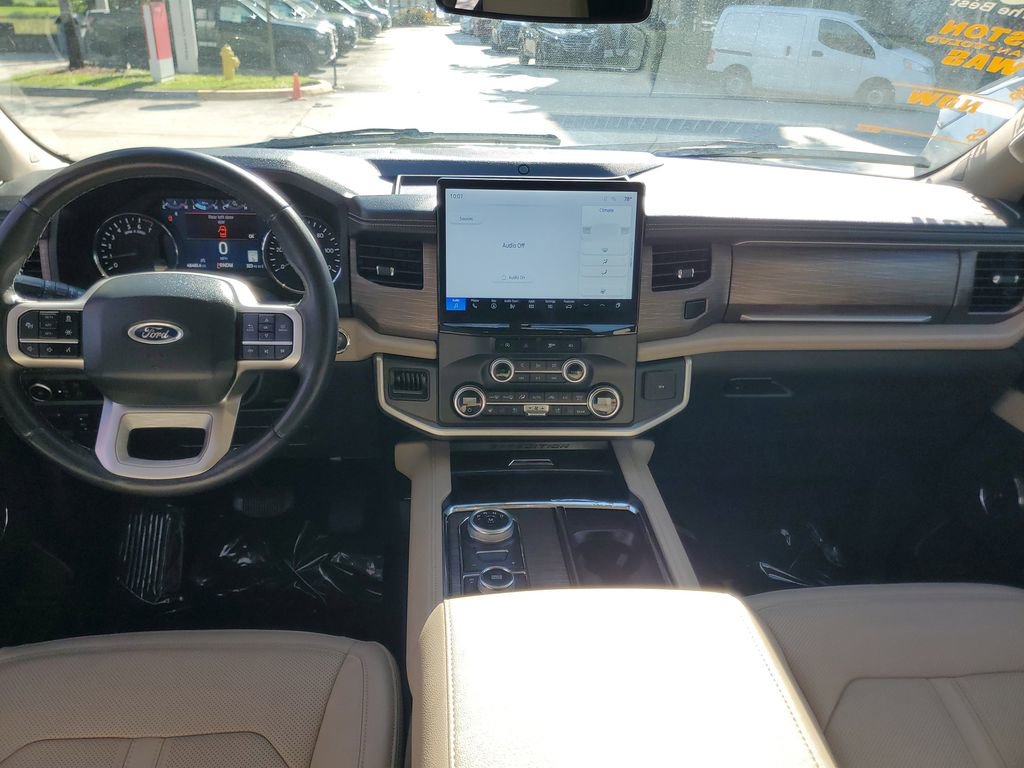 Used 2024 Ford Expedition Max Limited AWD/4WD image 15