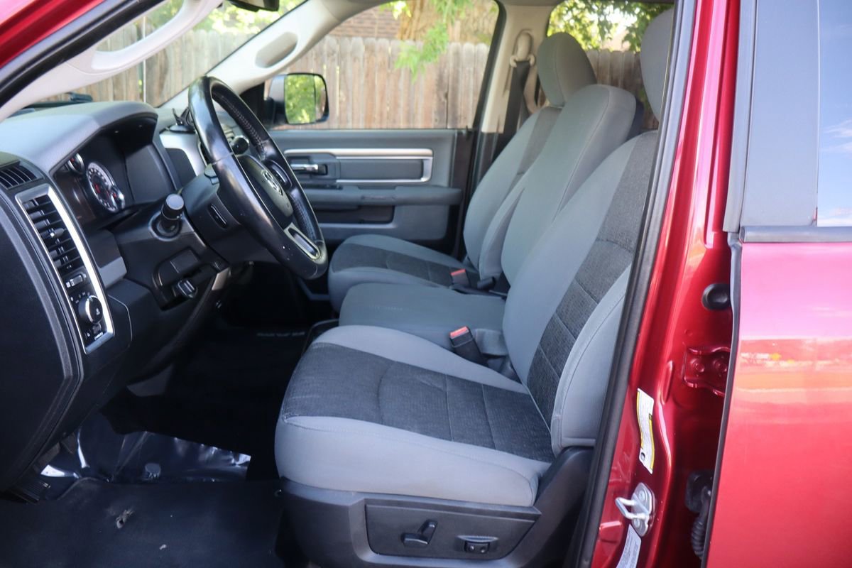 Used 2015 RAM 2500 SLT w/ Luxury Group AWD/4WD image 19