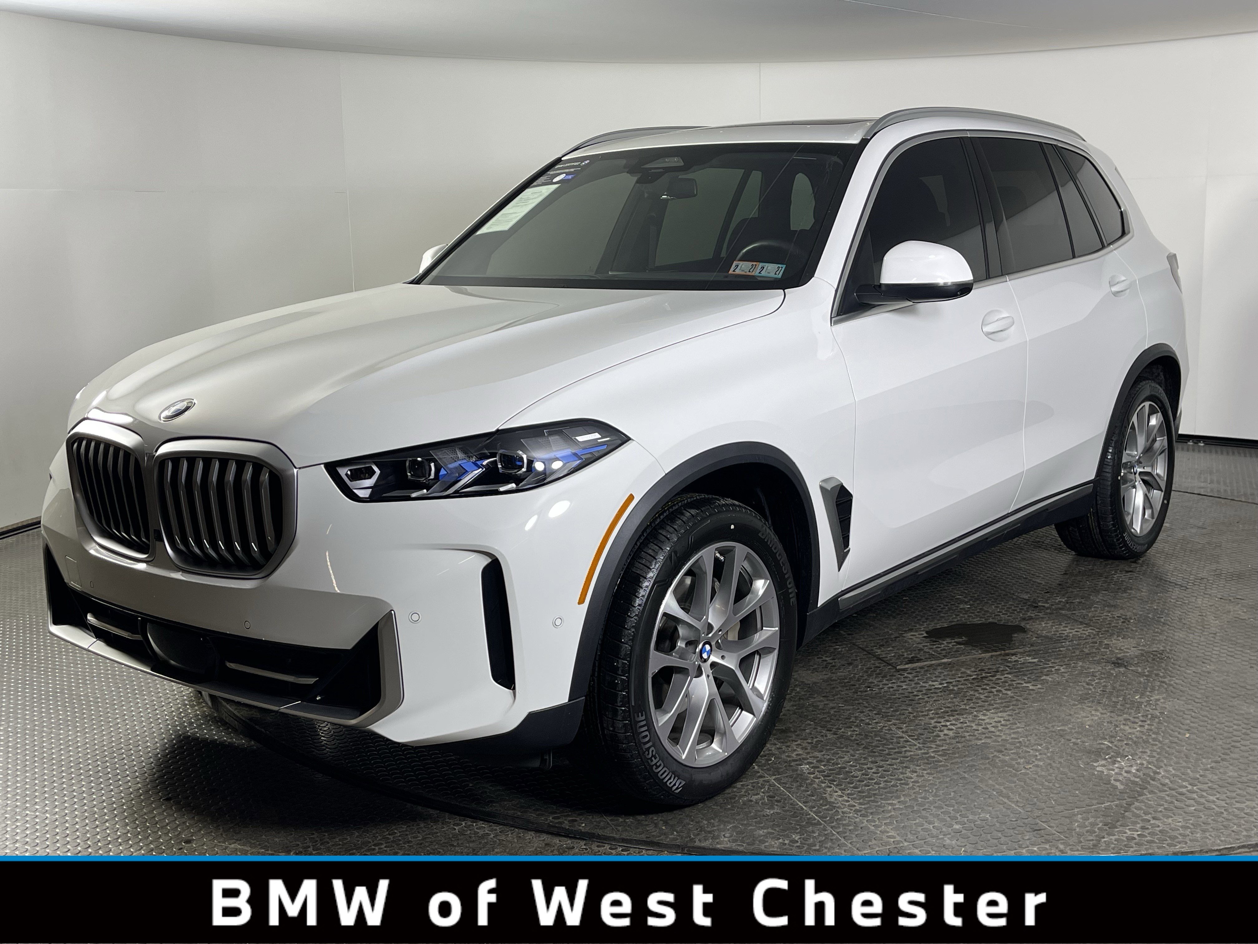 Certified 2024 BMW X5 xDrive40i w/ Premium Package image 1