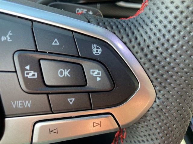 New 2026 Volkswagen GTI SE image 4