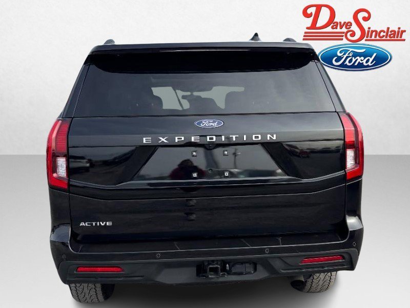 Used 2025 Ford Expedition Active image 8