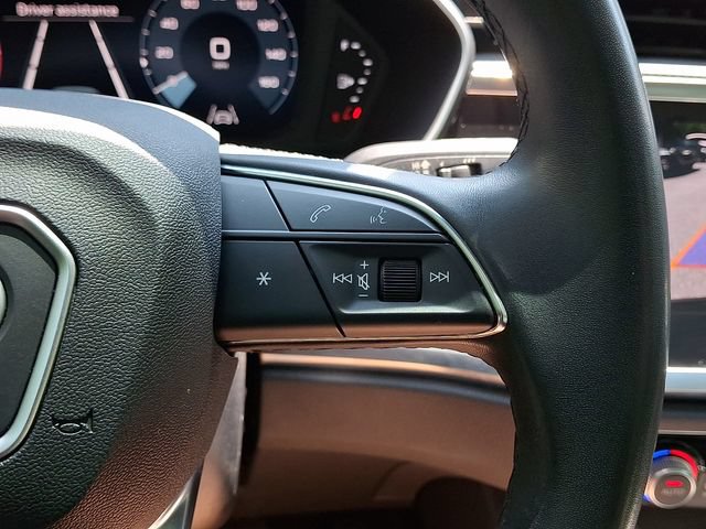 Certified 2023 Audi Q3 2.0T Premium w/ Convenience Package AWD/4WD image 22