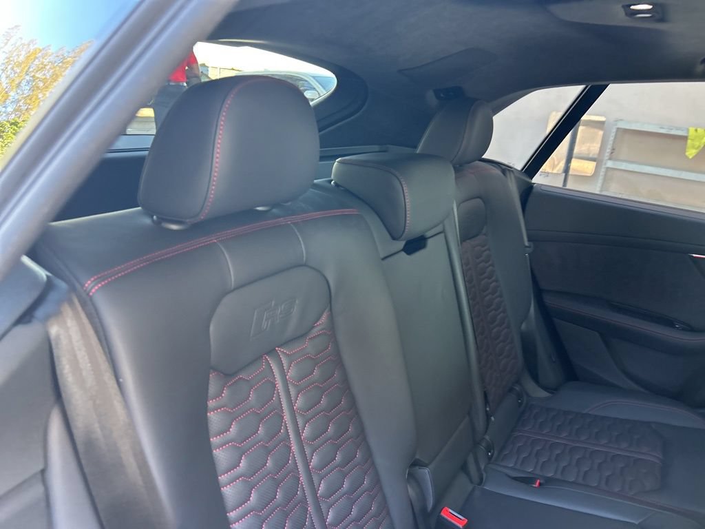 Used 2024 Audi RS Q8 AWD/4WD image 30