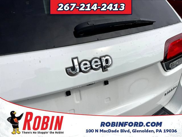 Used 2022 Jeep Grand Cherokee Laredo E AWD/4WD image 24