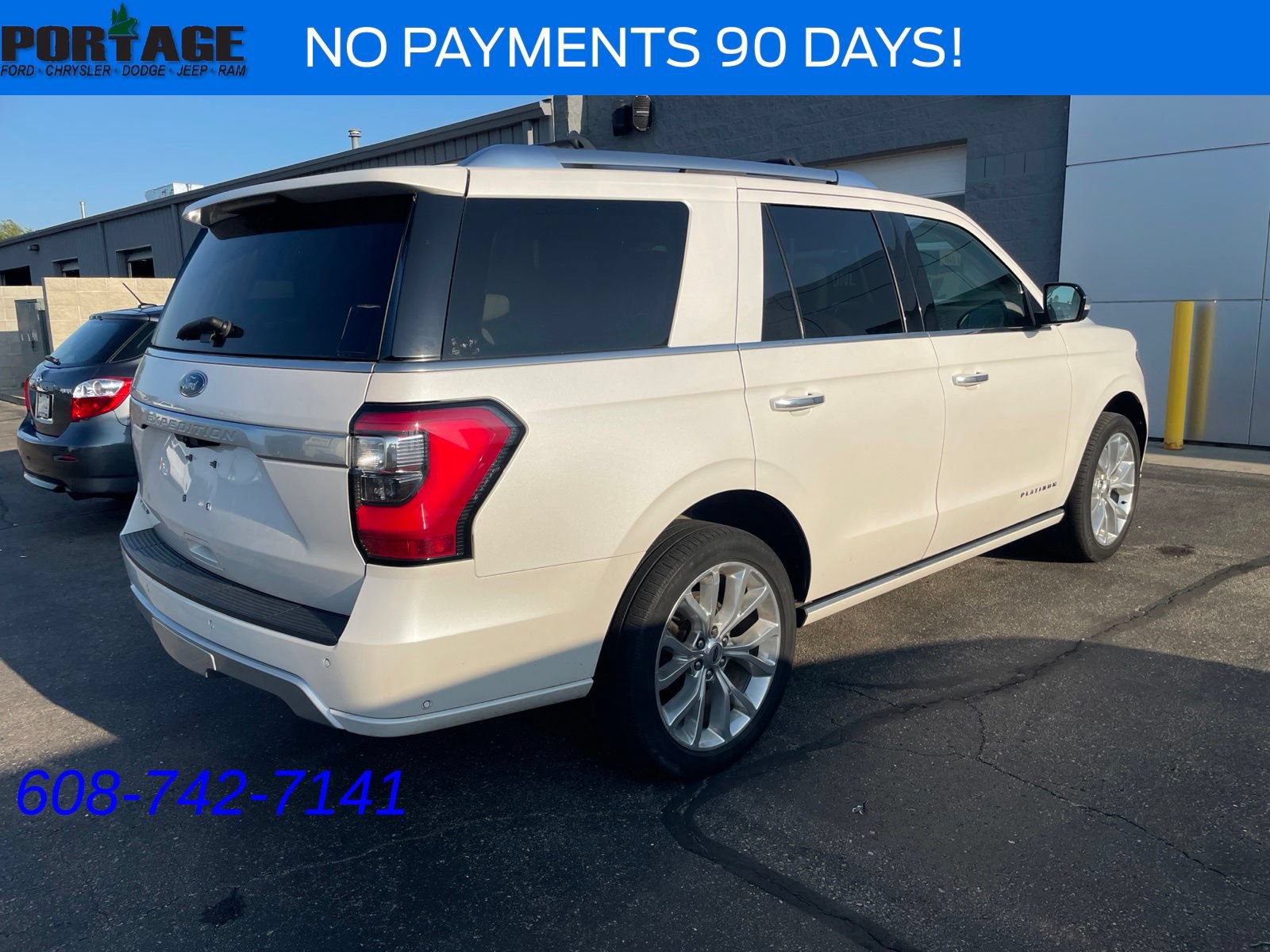 Used 2019 Ford Expedition Platinum AWD/4WD image 10