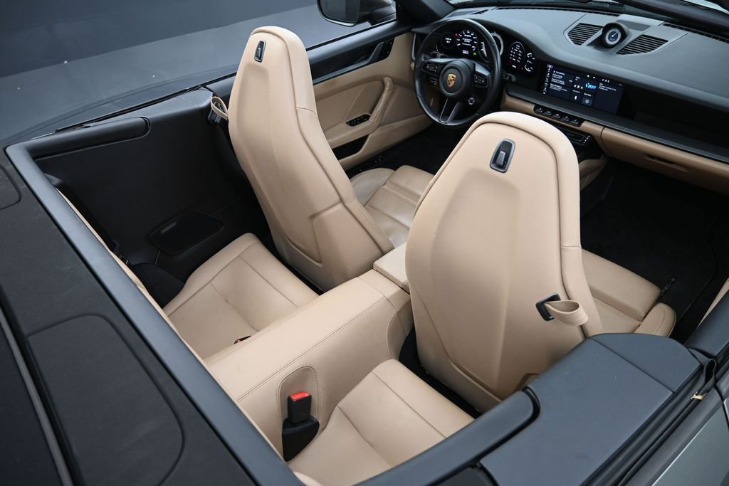 Certified 2021 Porsche 911 Carrera S RWD image 22