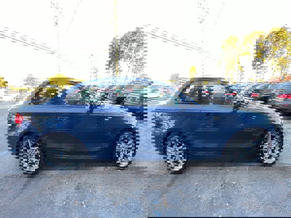 Used 2013 BMW 135i Coupe image 4