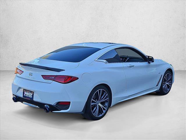 Used 2018 INFINITI Q60 2.0t w/ Moonroof Package RWD image 5