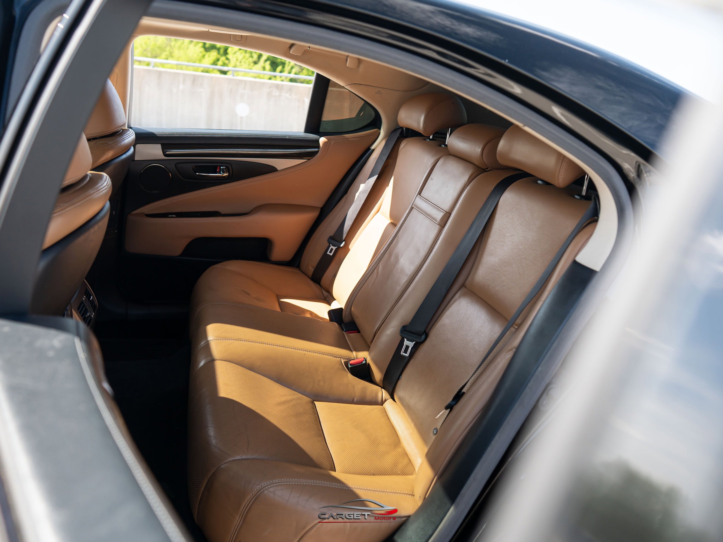 Used 2015 Lexus LS 460 AWD w/ Comfort Package image 20