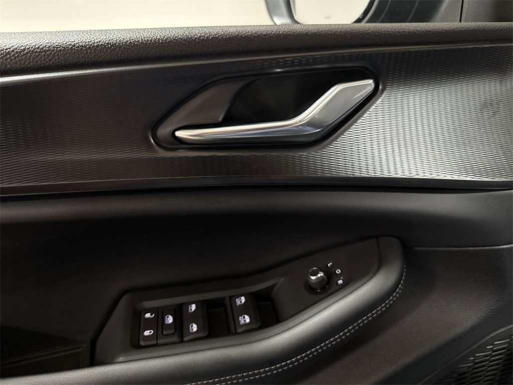 New 2025 Jeep Grand Cherokee Laredo X w/ Luxury Tech Group I image 20