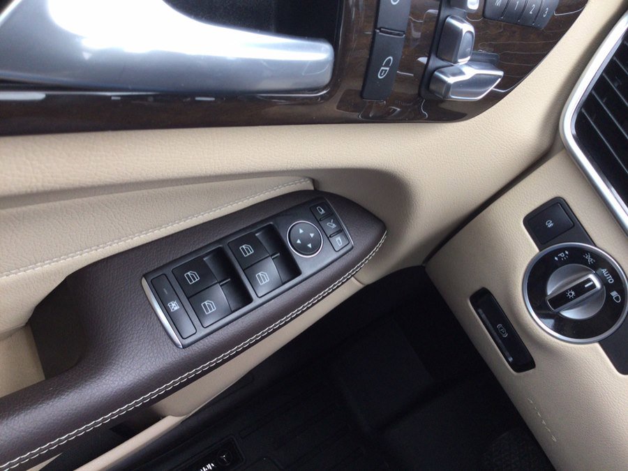 Used 2018 Mercedes-Benz GLE 350 4MATIC image 41