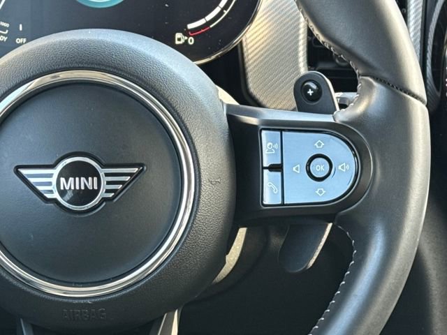 Used 2023 MINI Cooper S image 23