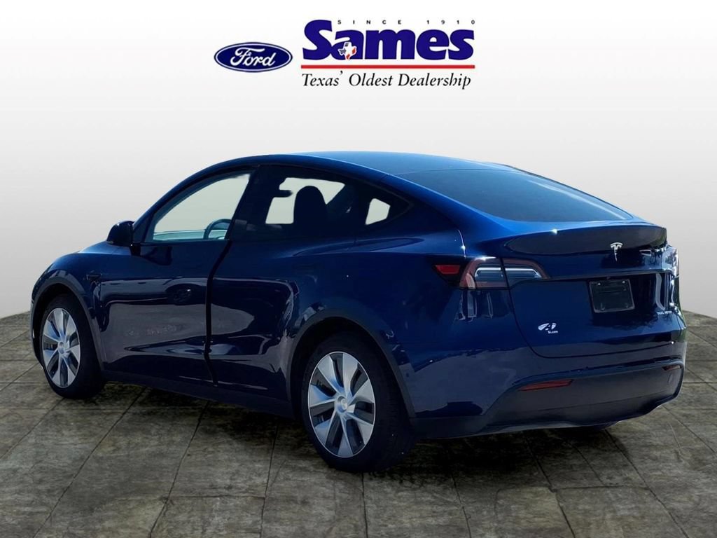 Used 2022 Tesla Model Y Long Range AWD/4WD image 7