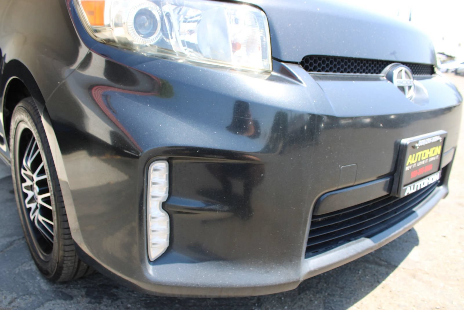 Used 2014 Scion xB FWD image 5