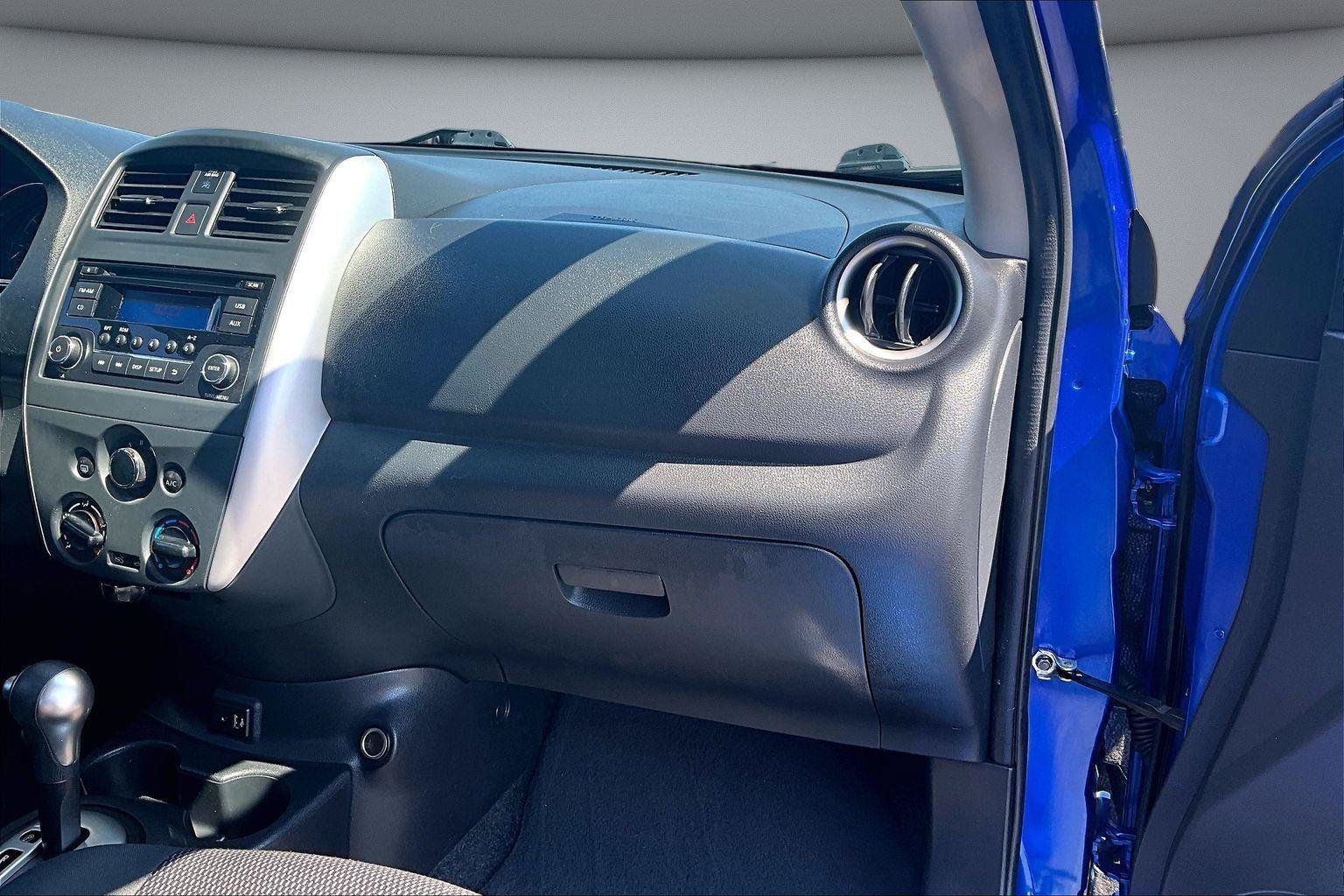 Used 2017 Nissan Versa SV FWD image 23