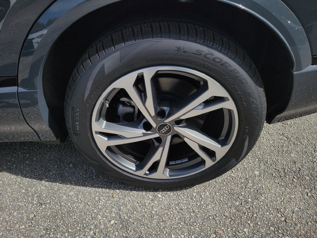 New 2027 Audi Q6 e-tron Premium Plus AWD/4WD image 29