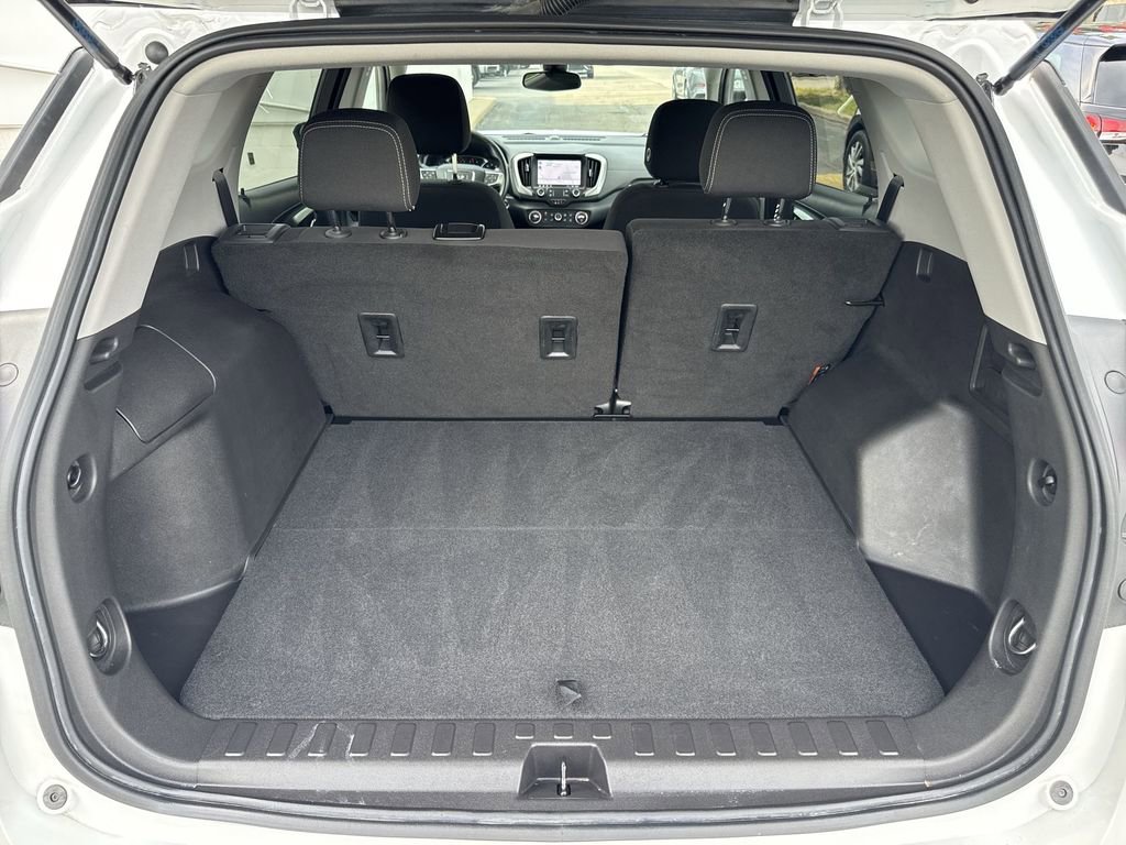 Certified 2022 GMC Terrain SLE w/ Driver Convenience Package image 25