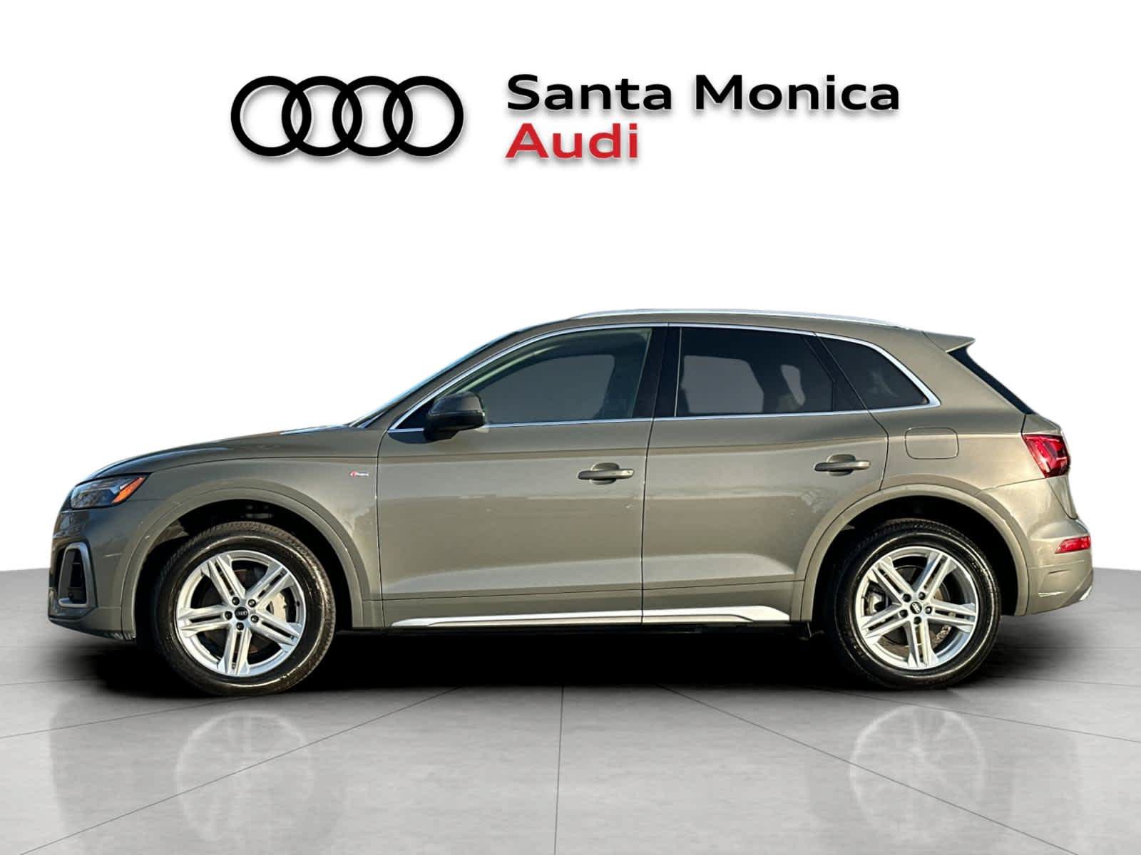 Used 2023 Audi Q5 e Premium w/ Convenience Package AWD/4WD image 5