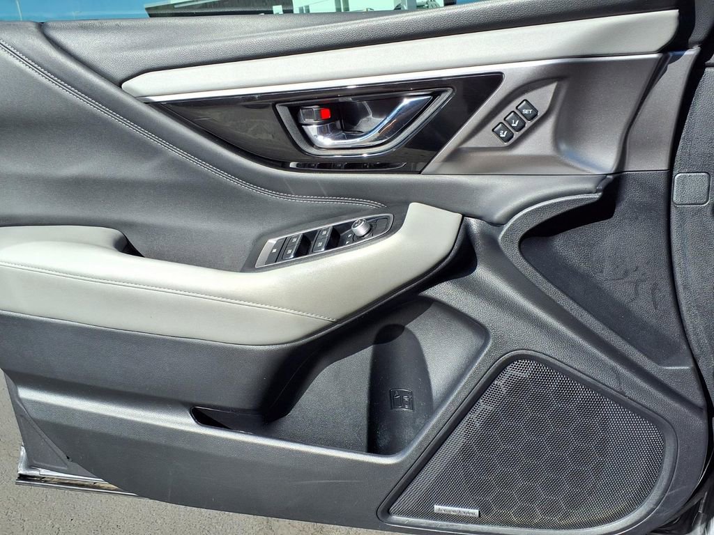 Used 2020 Subaru Outback Limited w/ Popular Package #2 image 28