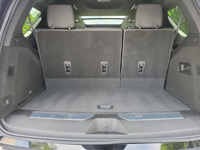 Certified 2022 Cadillac Escalade Sport w/ Touring Package RWD image 6