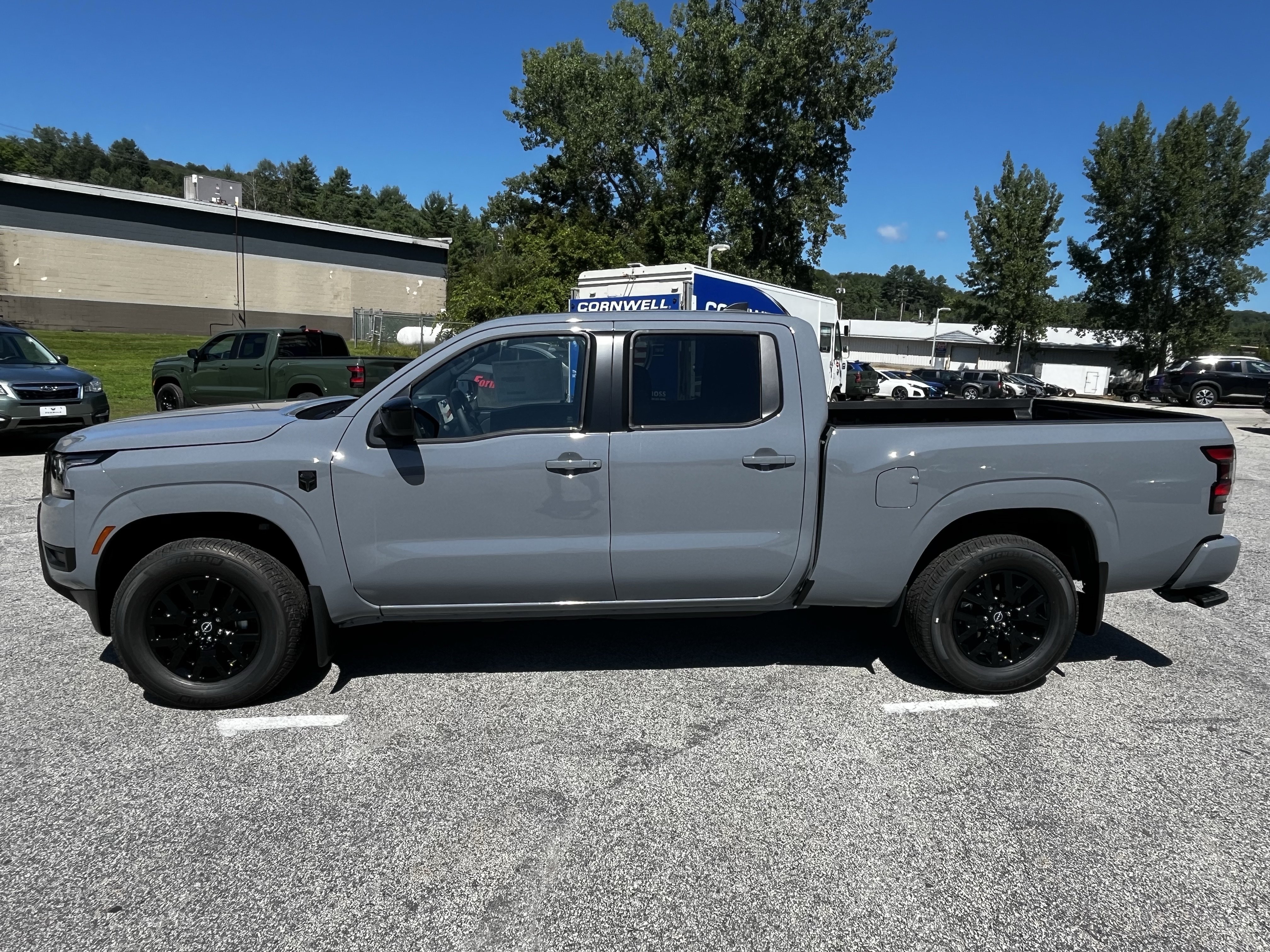 New 2026 Nissan Frontier SV w/ All-Weather Content Package AWD/4WD image 4
