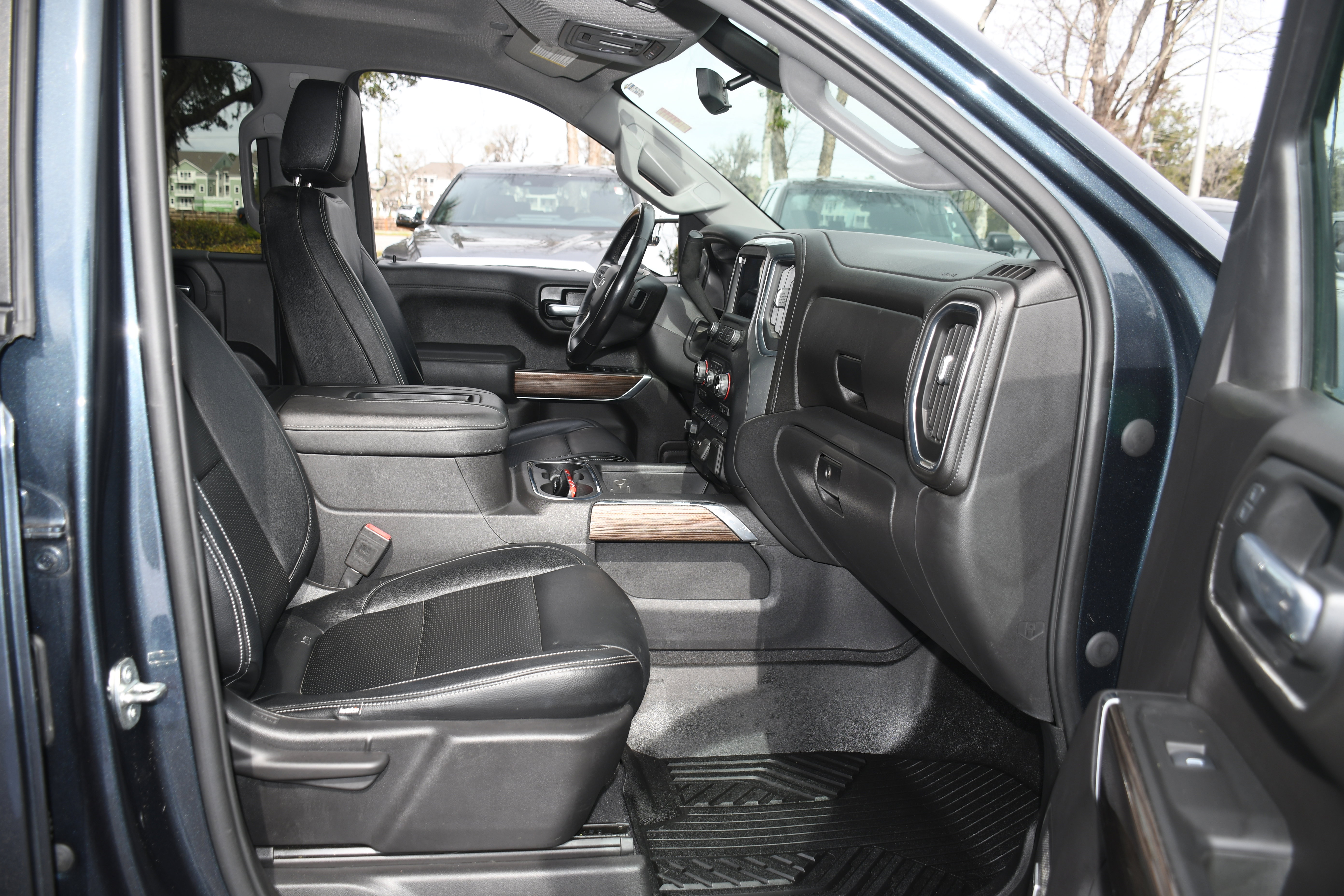 Used 2020 Chevrolet Silverado 1500 RST image 20